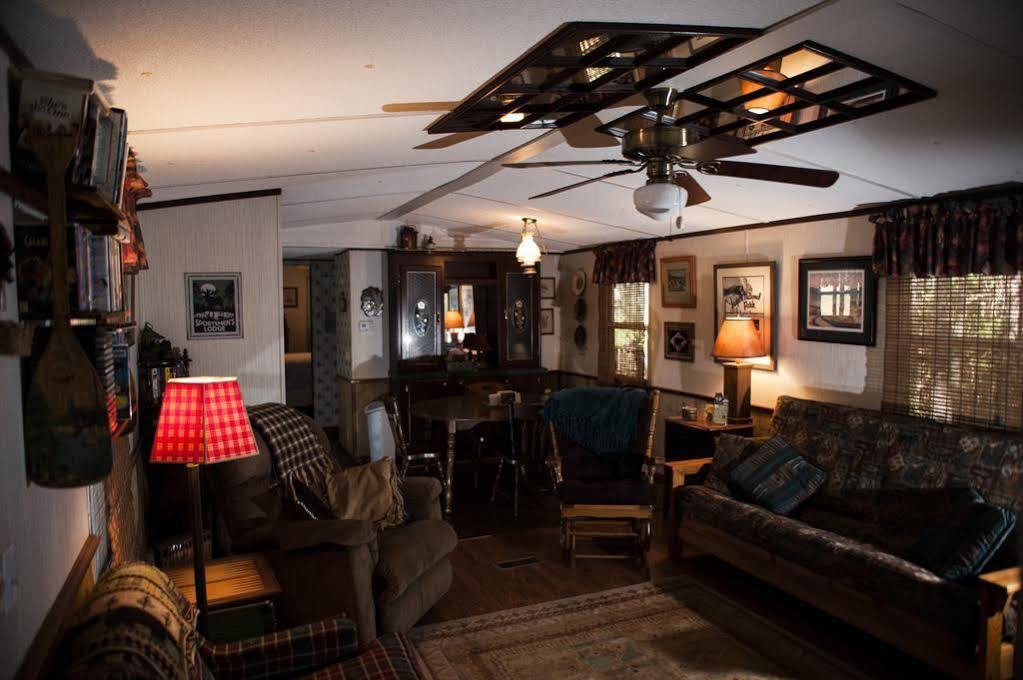 Wolf Creek Farm B&B And Motorcycle Manor At Wolf Creek Farm, Llc Ararat Extérieur photo